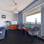 Hotell Wodnik Twoj Z Widokiem Na Morze
