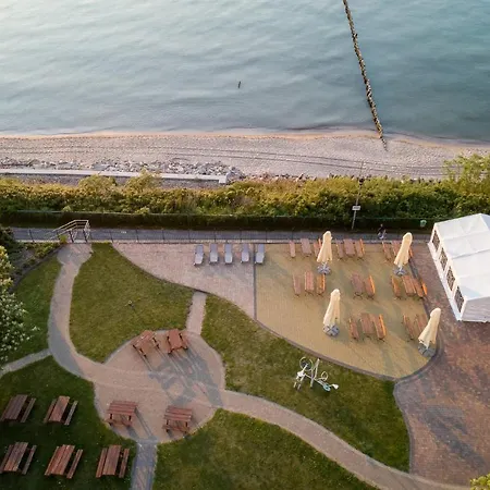 Hotel Wodnik Twoj Z Widokiem Na Morze Ustronie Morskie