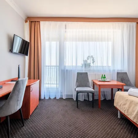 Hotel Wodnik Twoj Z Widokiem Na Morze