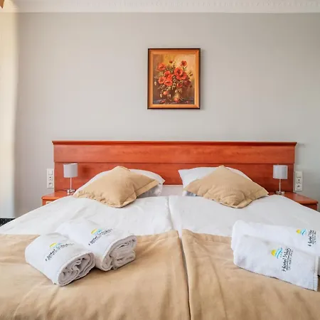 Wodnik Twoj Z Widokiem Na Morze Отель Устроне-Морске