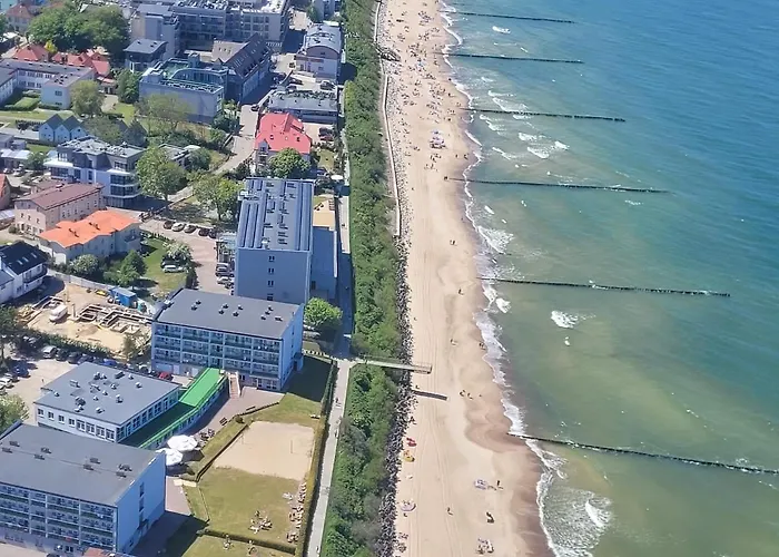 Wodnik Twoj Z Widokiem Na Morze