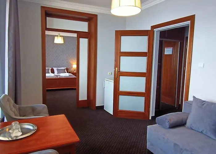 Hotel Wodnik Twoj Z Widokiem Na Morze Ustronie Morskie